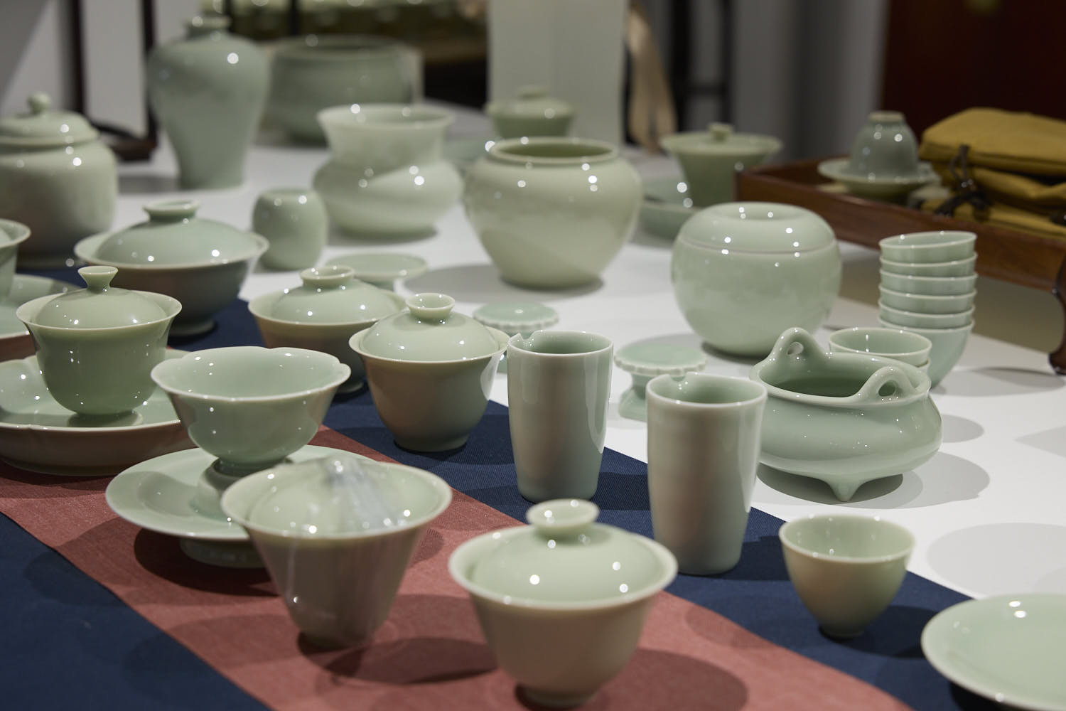 celadon gongfu tea cup handmade ceramic tea cup