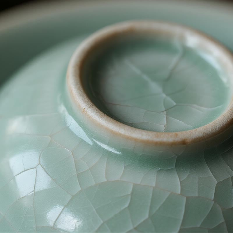 close up cracked ice glaze celadon pottery