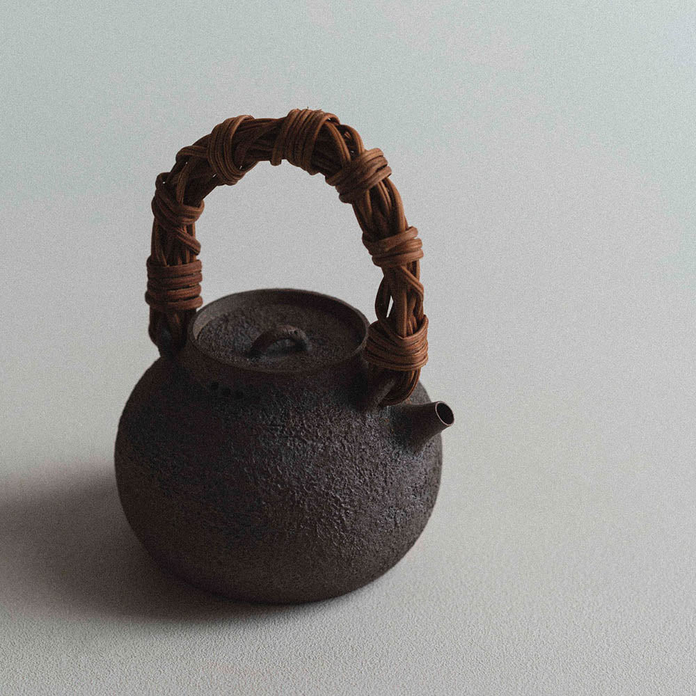 Wood-Fired Rattan-Wrapped Arch Handle Pottery pure Handcrafted - Rouseclay