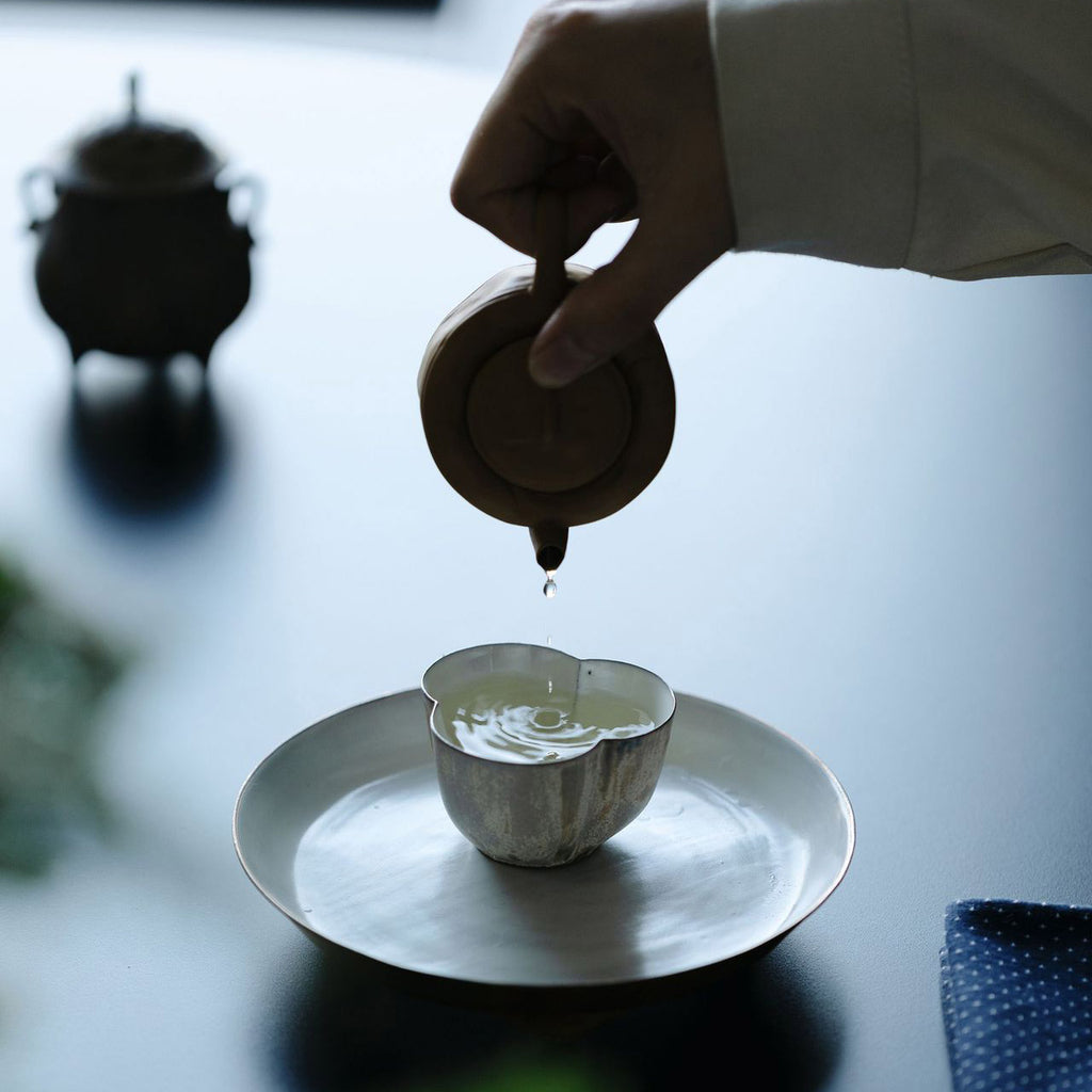 Hand-Pinched Golden-Speckled Zisha Clay Yixing Teapot - Rouseclay