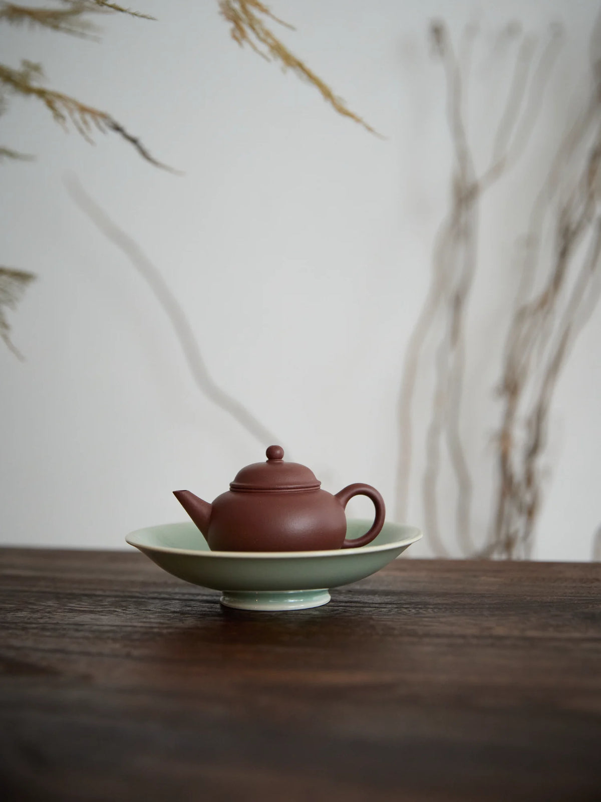 Handmade Purple clay Small flat-shaped zisha teapot
