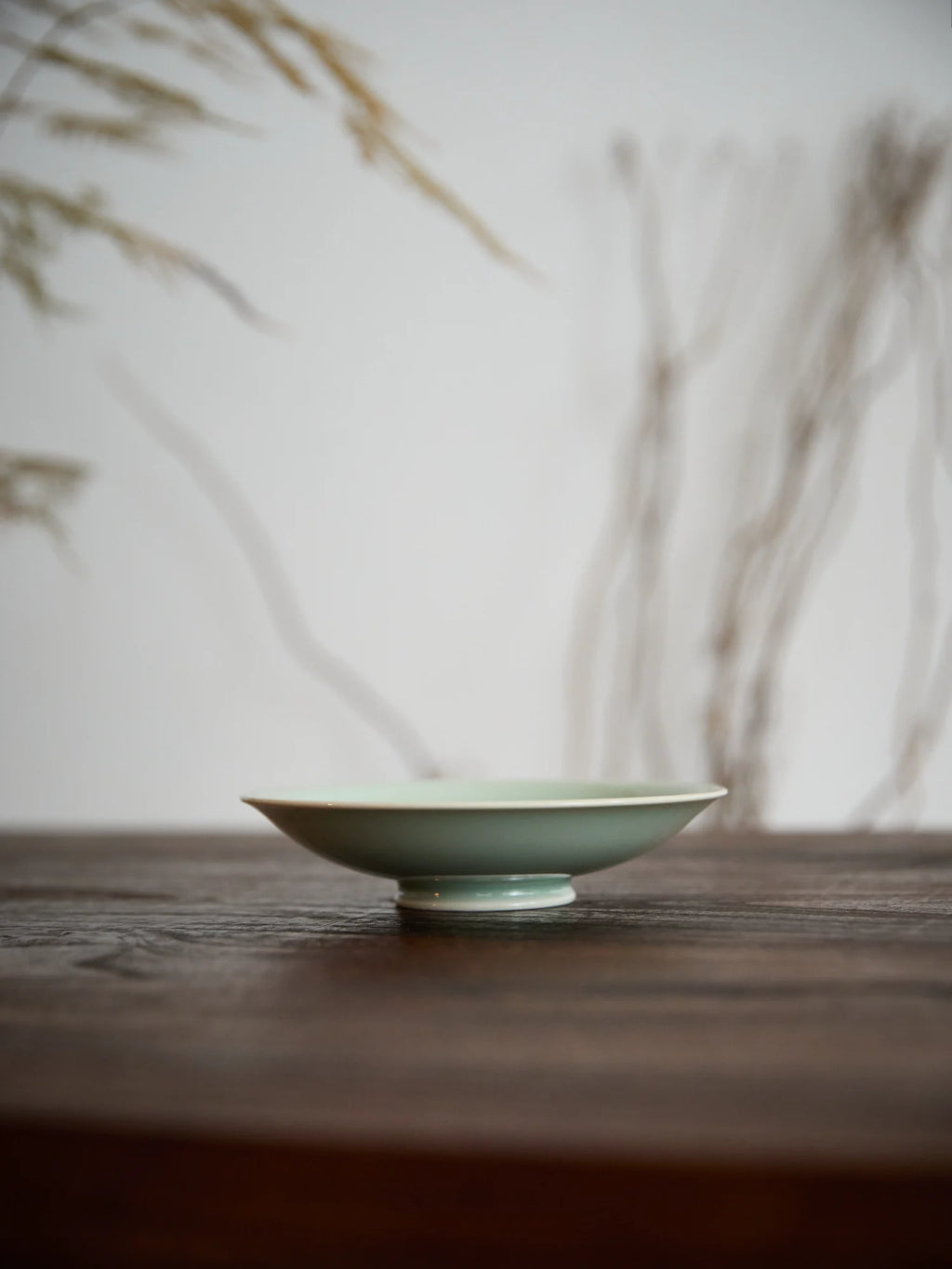 Ouware Chai kiln handmade round plate celadon porcelain teapot stand OOAK