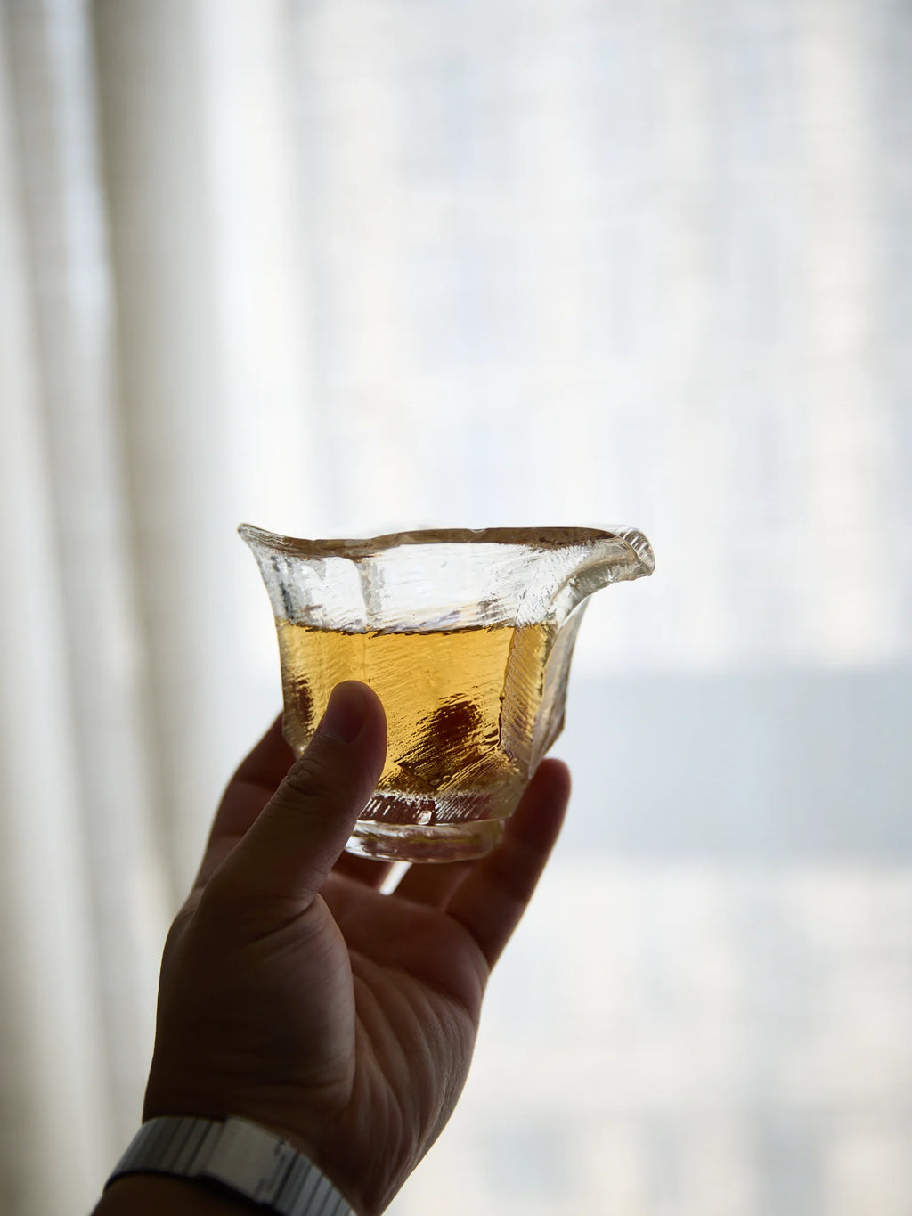 Natural Crystal "Eagle Beak" Fair Cup (Gongdao Bei)