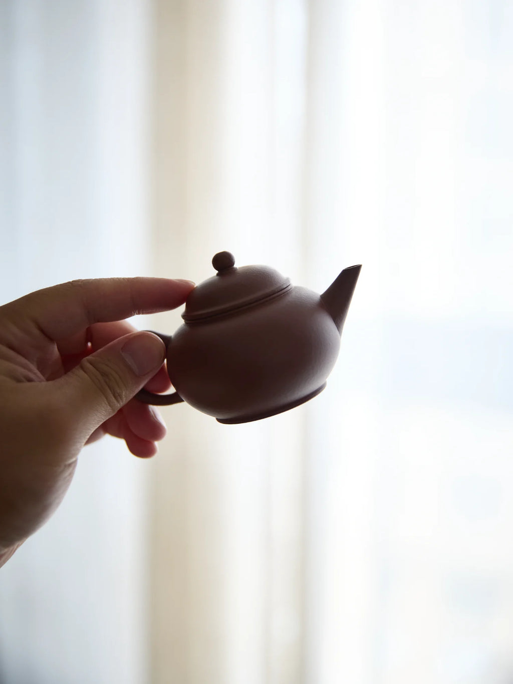 Handmade Purple clay Small flat-shaped zisha teapot