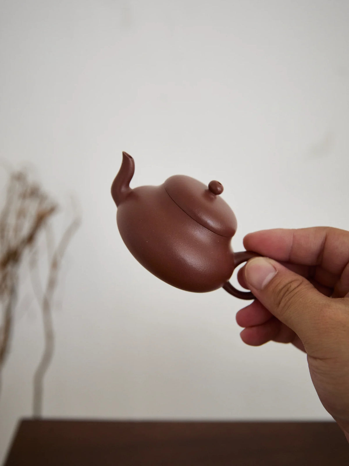 Handmade Purple Clay Mini Pear-Shaped zisha TeaPot