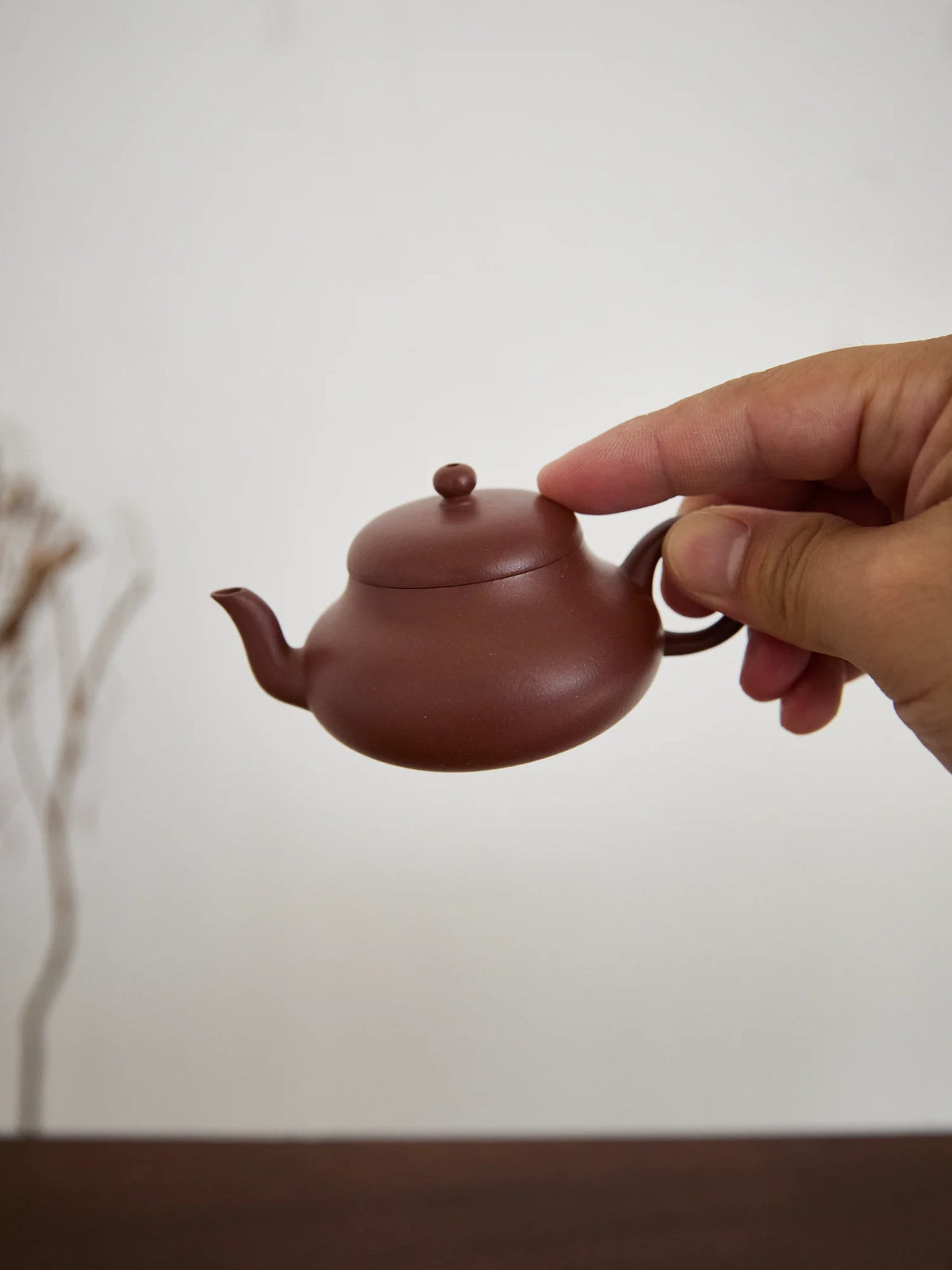 Handmade Purple Clay Mini Pear-Shaped zisha TeaPot