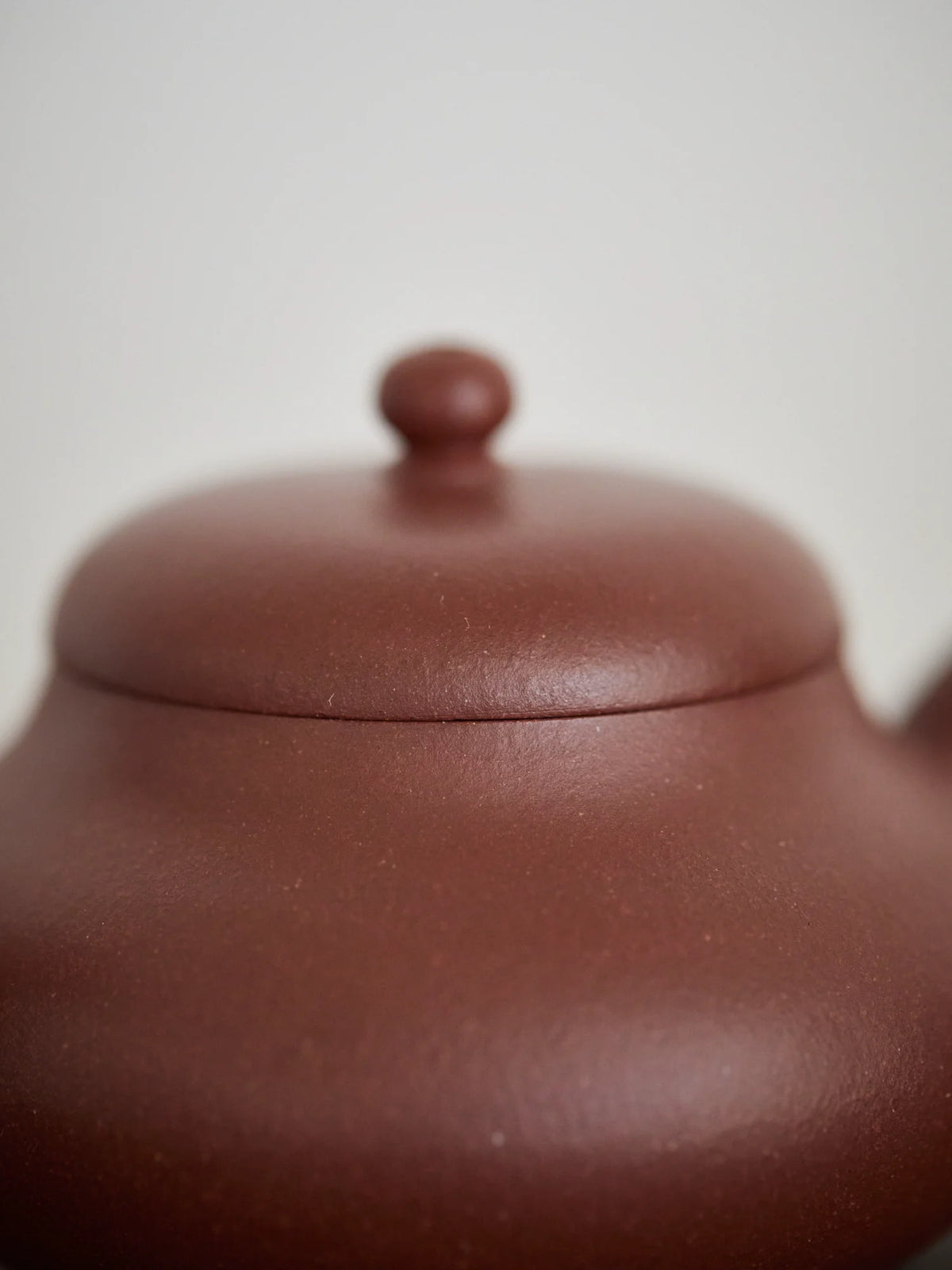 Handmade Purple Clay Mini Pear-Shaped zisha TeaPot