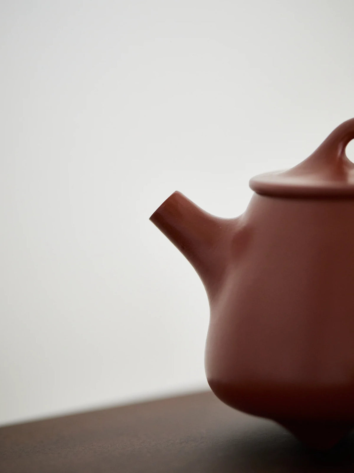 Handmade "Da Hong Pao" (Crimson Robe) Zhuni Clay Three-Legged Tall "Shi Piao" Style Zisha Teapot