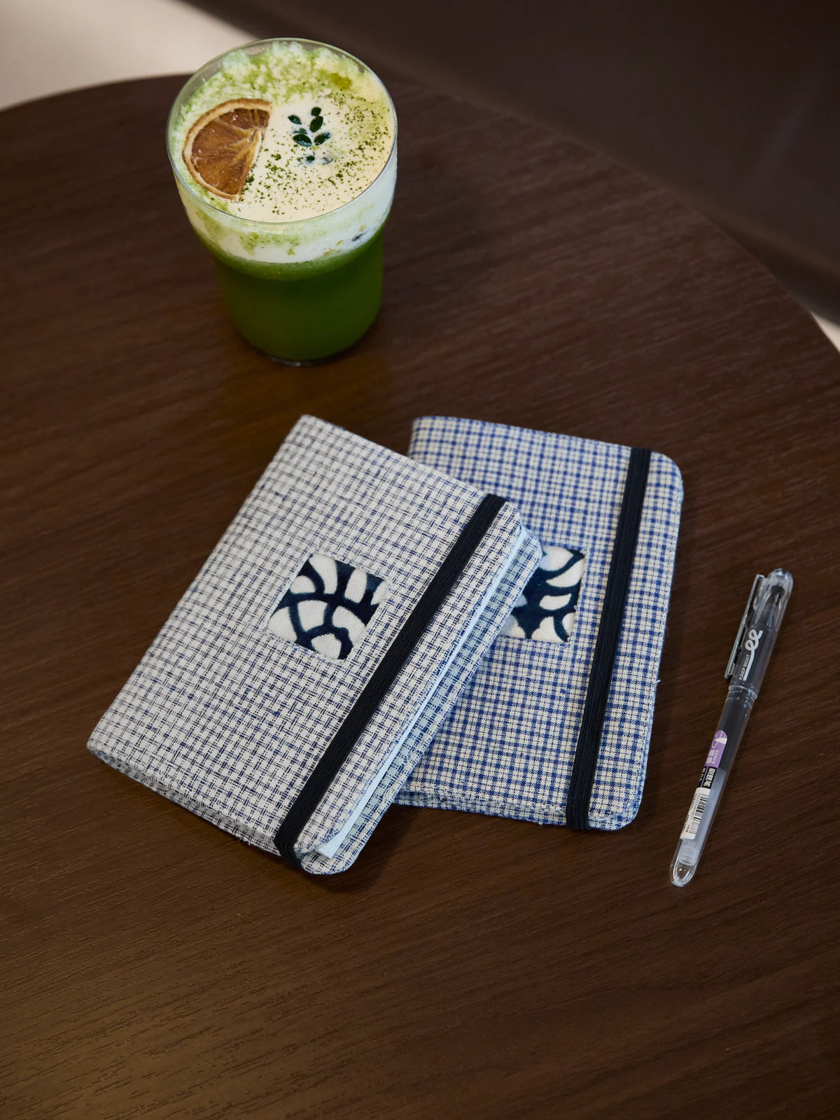 Handmade A6 refillable fabric notebook cover with Lanjiaxie indigo-dyed decorations (including replaceable inserts)
