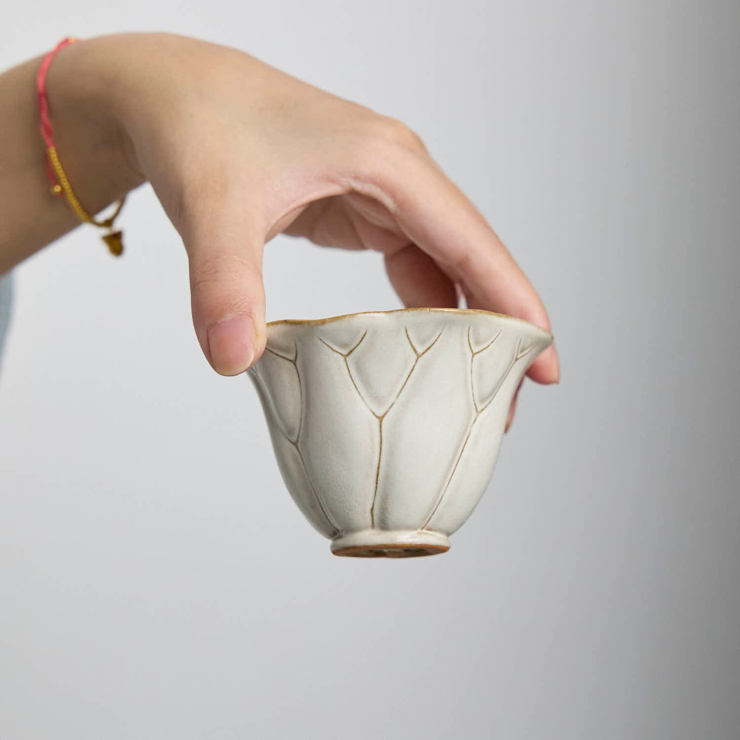 Hand-Sculpted Lotus Leaf TeaCups - Rouseclay
