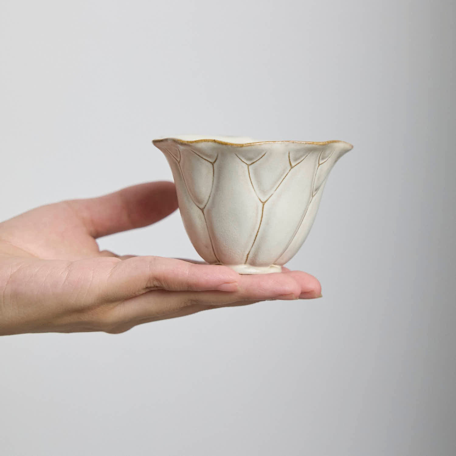 Hand-Sculpted Lotus Leaf TeaCups - Rouseclay