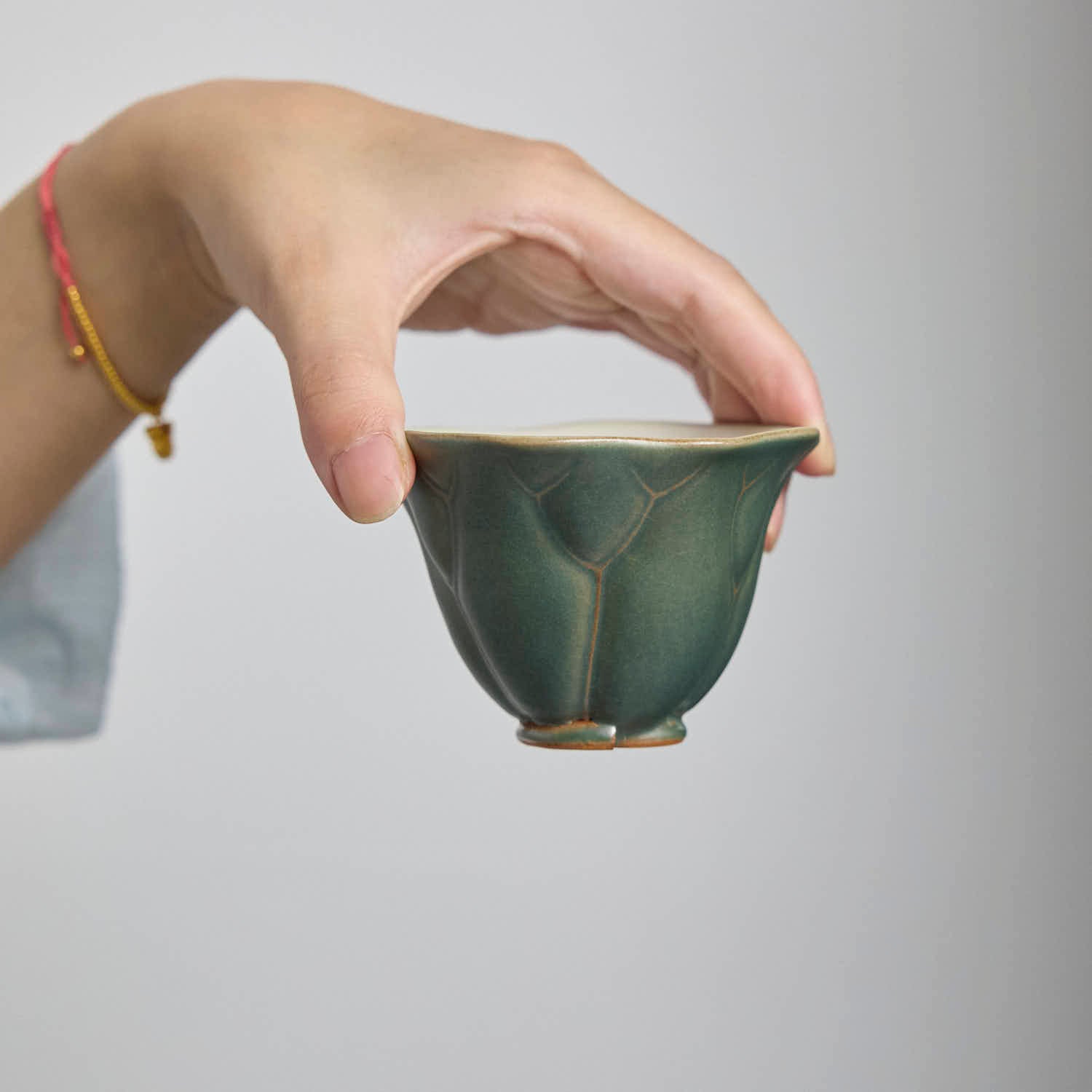 Hand-Sculpted Lotus Leaf TeaCups - Rouseclay