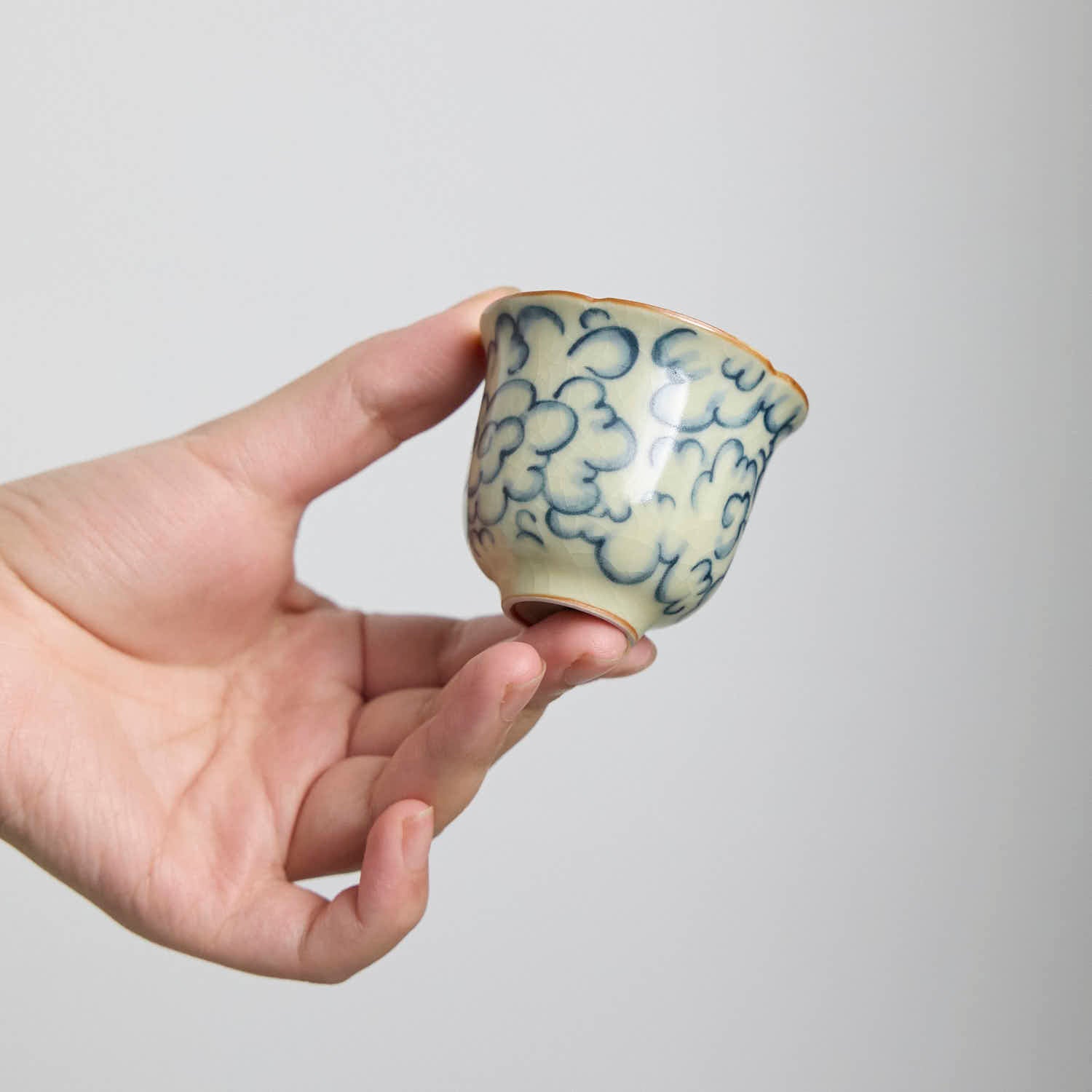 Ru Kiln Auspicious Clouds & Floral Rim Cup - Rouseclay