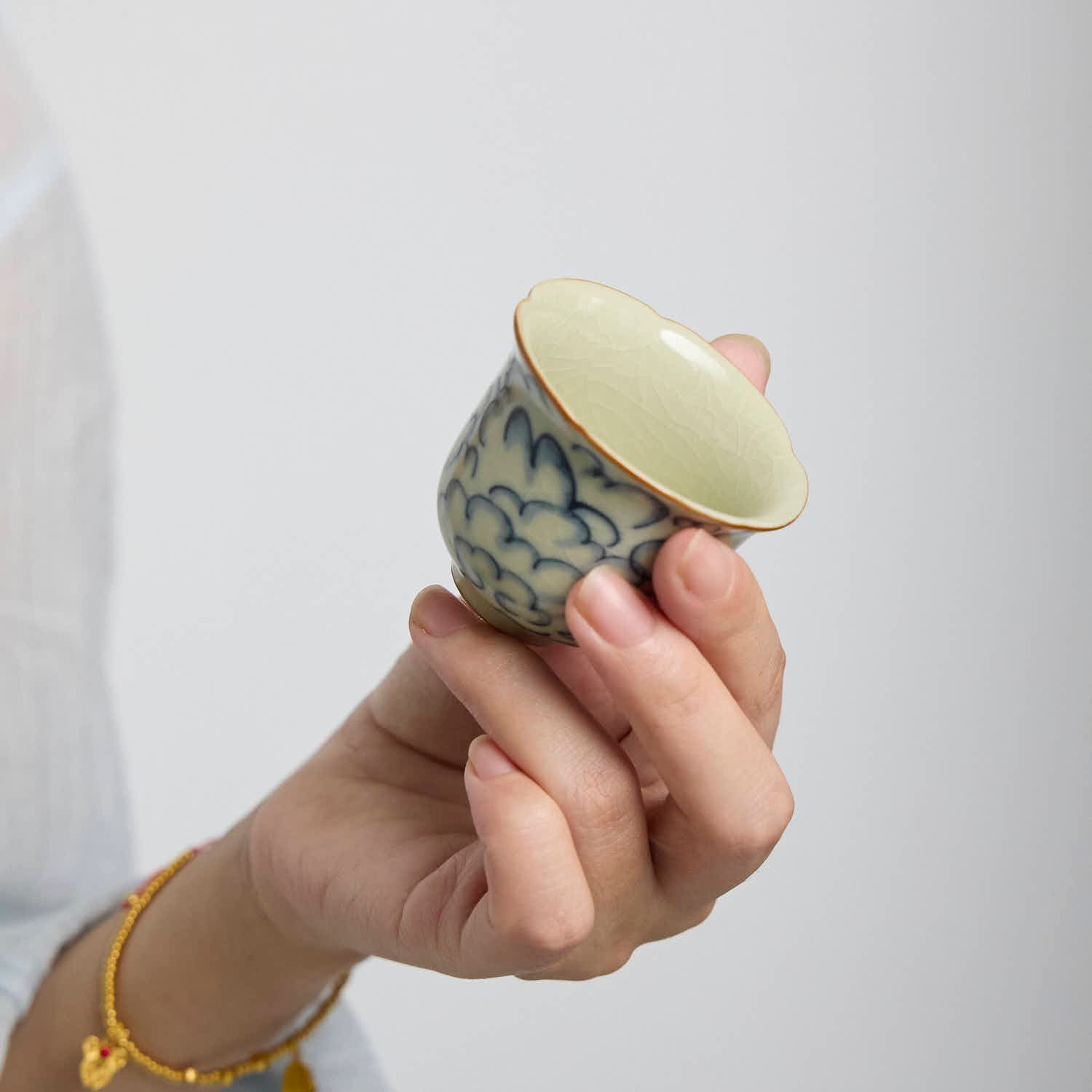 Ru Kiln Auspicious Clouds & Floral Rim Cup - Rouseclay