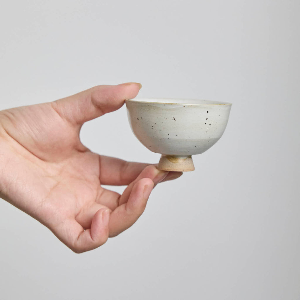 OOAK Ash White Footed Teacup #4白 - Rouseclay