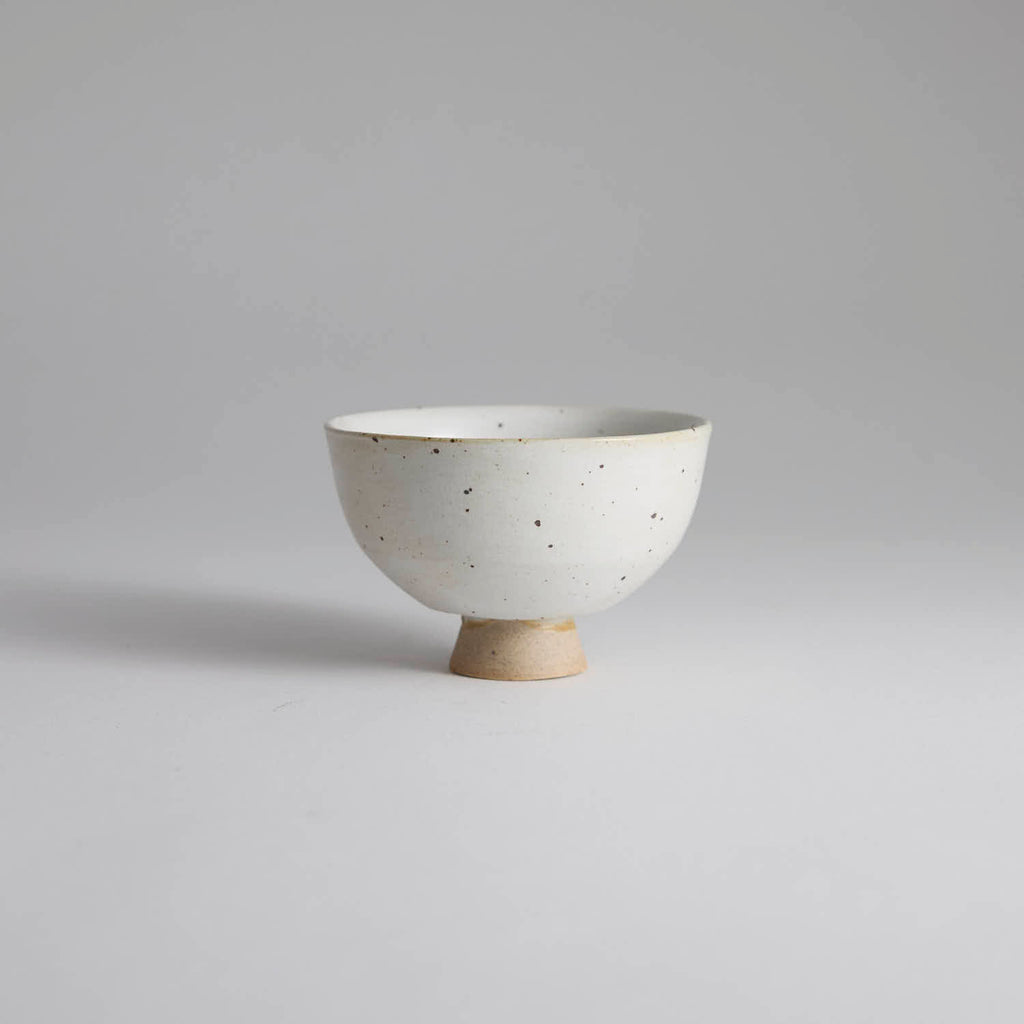 OOAK Ash White Footed Teacup #4白 - Rouseclay
