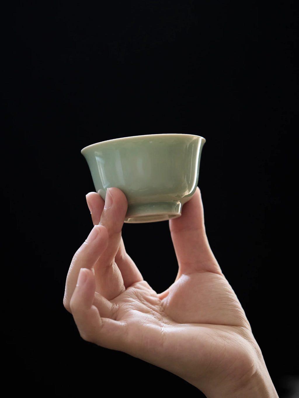 Ou Ware Celadon Press-Hand Teacup – Handmade Yongle Style Chinese Tea Cup