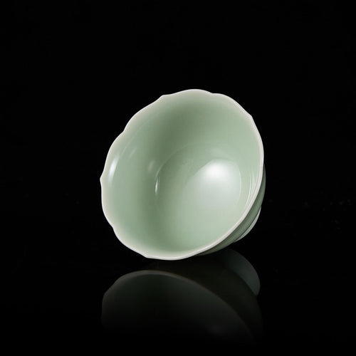 Handcrafted Linghua Blossom Teacup with outward flare and inward waist