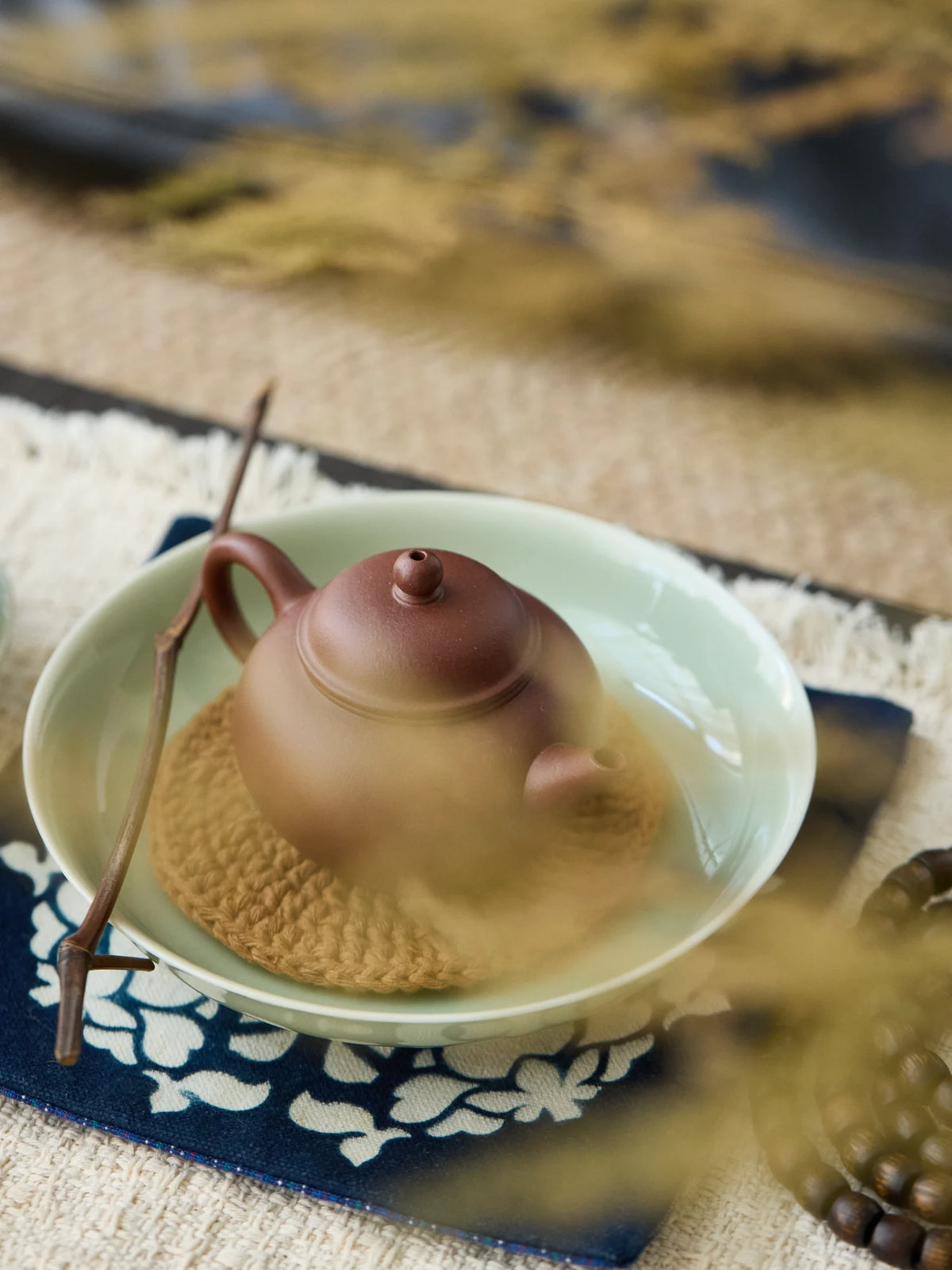Handmade Purple clay Small flat-shaped zisha teapot