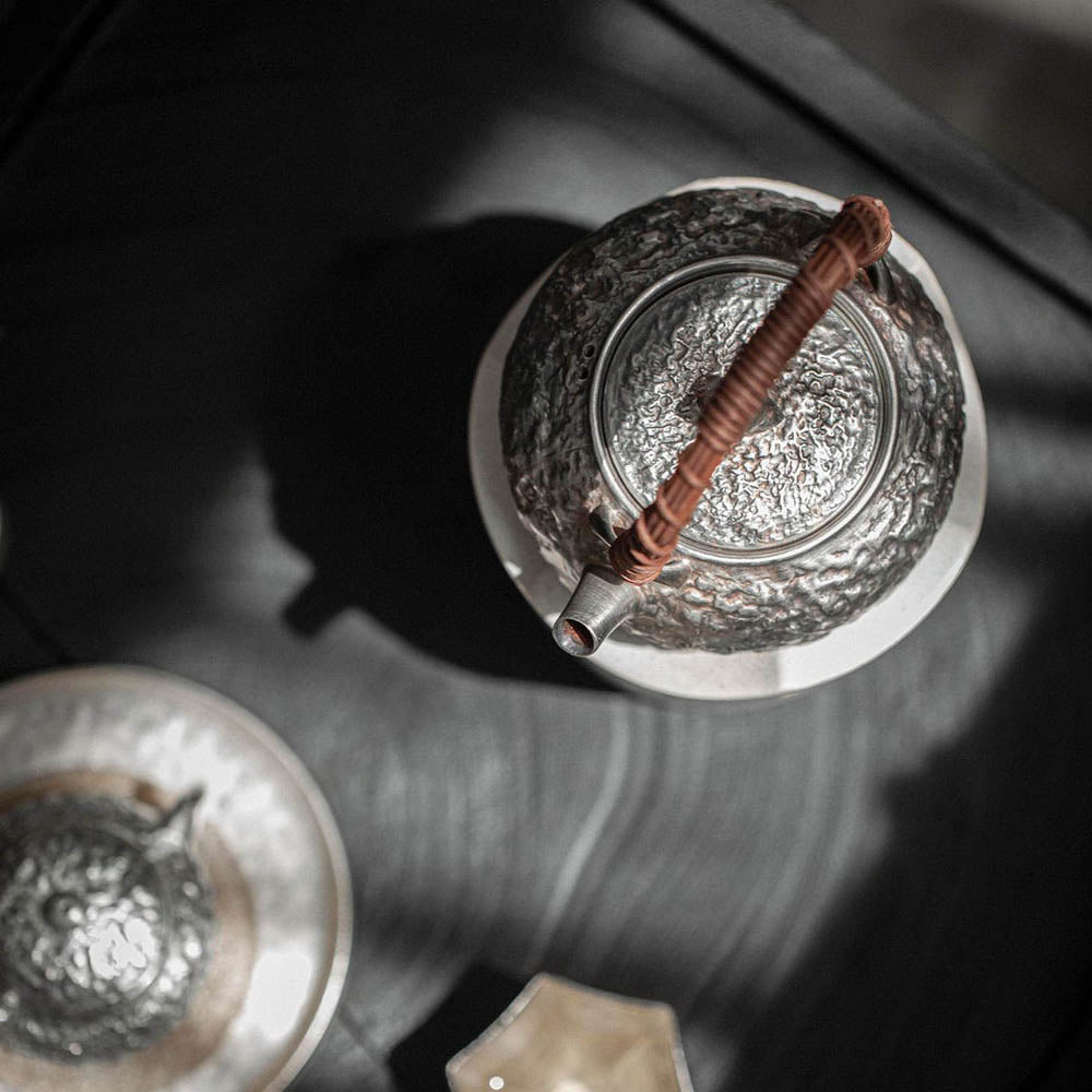 999 Pure Silver Hand-Hammered Chinese Teapot with Wood Handle top view handmade Chinese ceramic