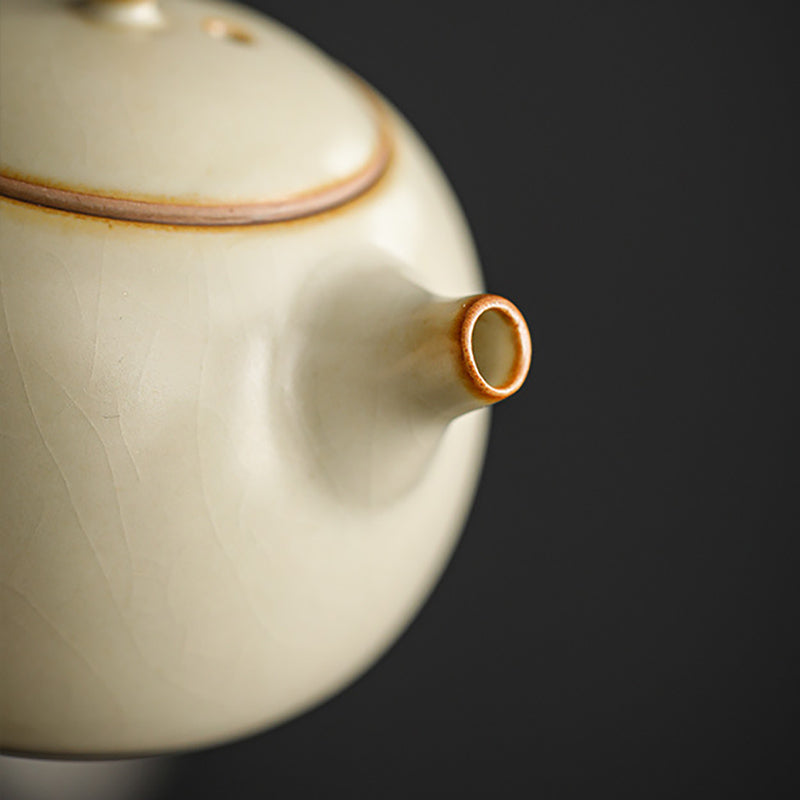 Cream-Glazed Ruyao "Longdan" Teapot with Cultivated Golden Crackle - Rouseclay