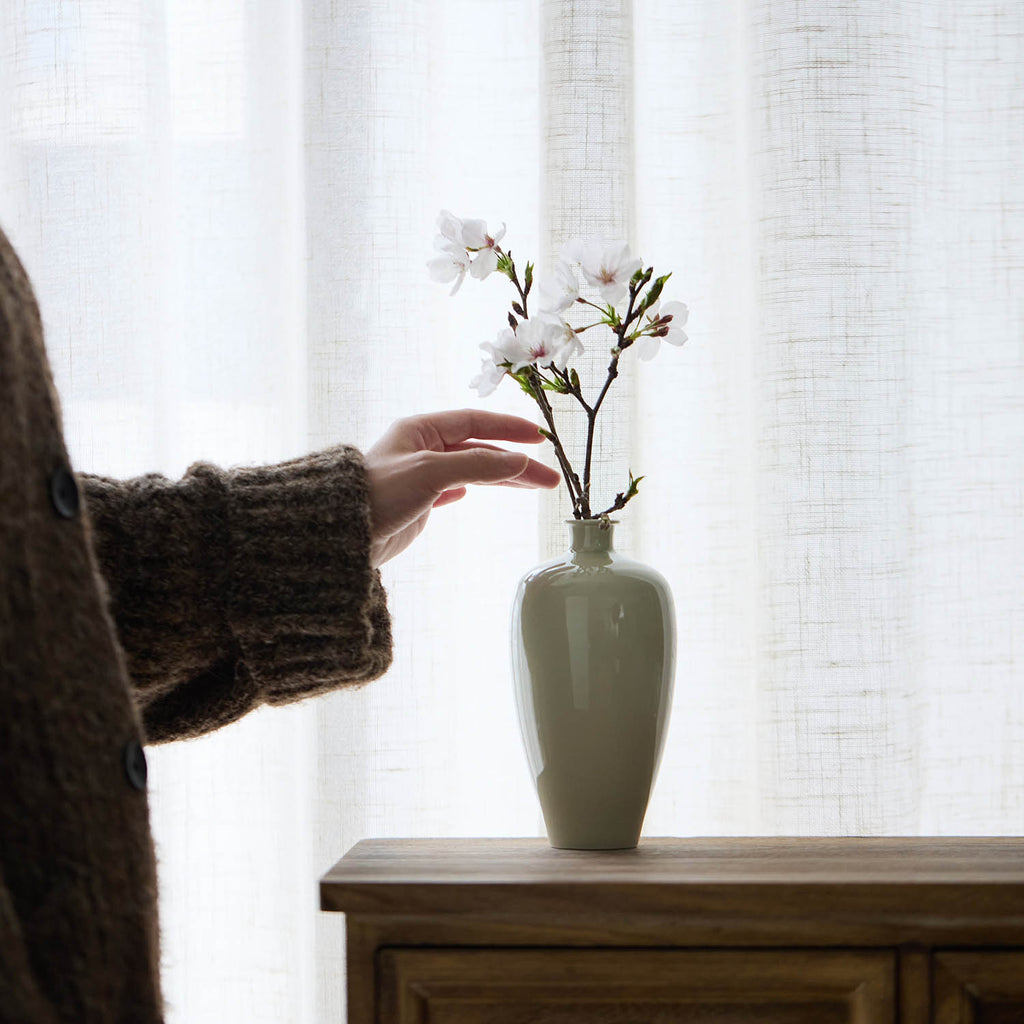 Ou Celadon Handmade Meiping Vase used for home decorate