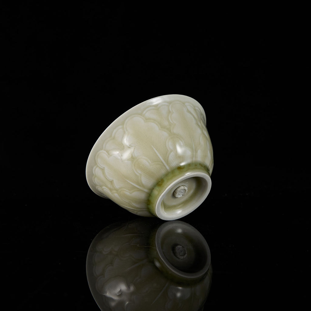Ou Kiln Celadon Relief Teacuphandmade Chinese ceramic gongfu teacup