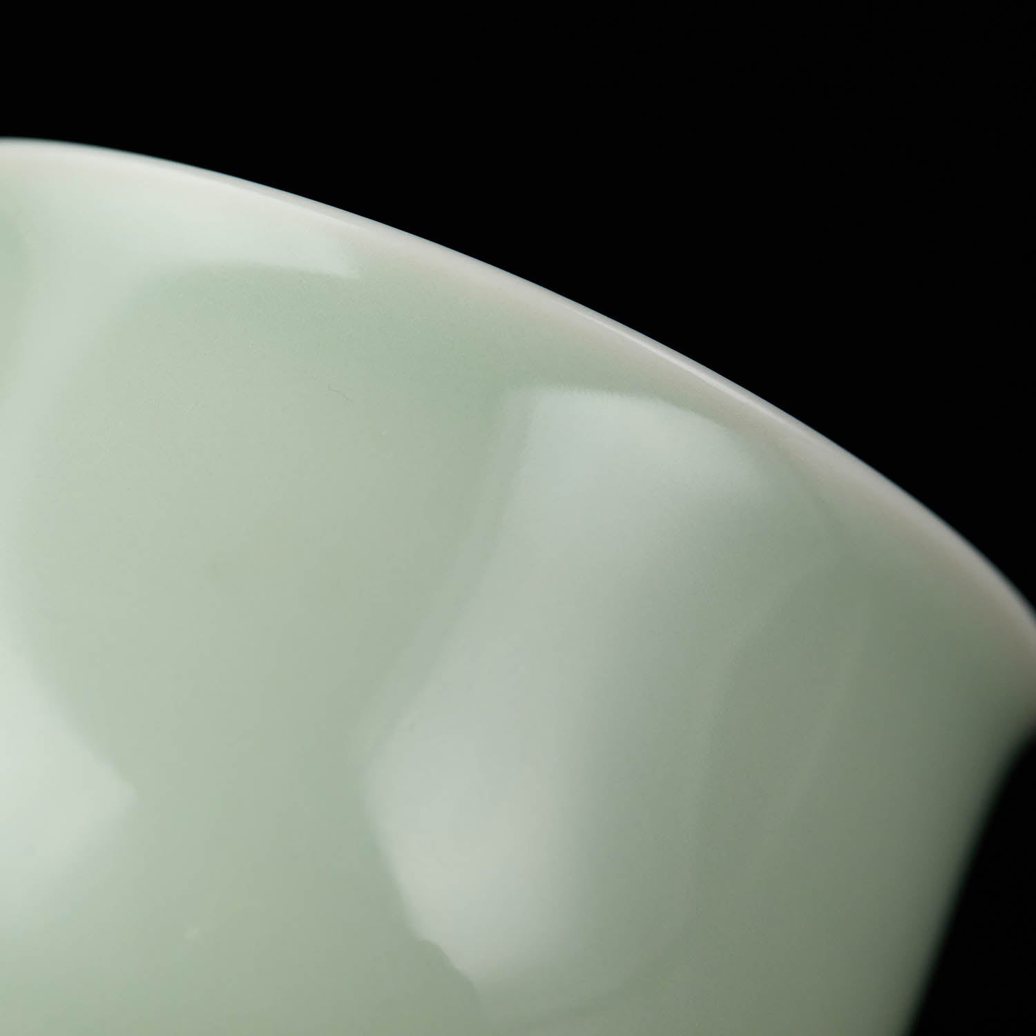 Ou Ware Celadon Arhat Handmade Chinese Tea Cup glaze texture handmade Chinese ceramic teacup4