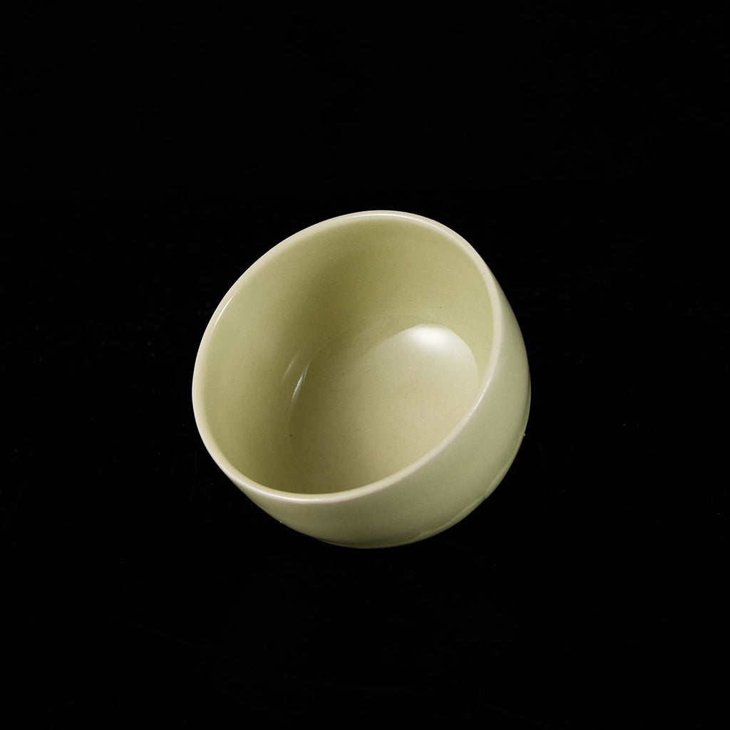 Ou Kiln Celadon Lotus Petal Master Cup  rim detail handmade Chinese pottery