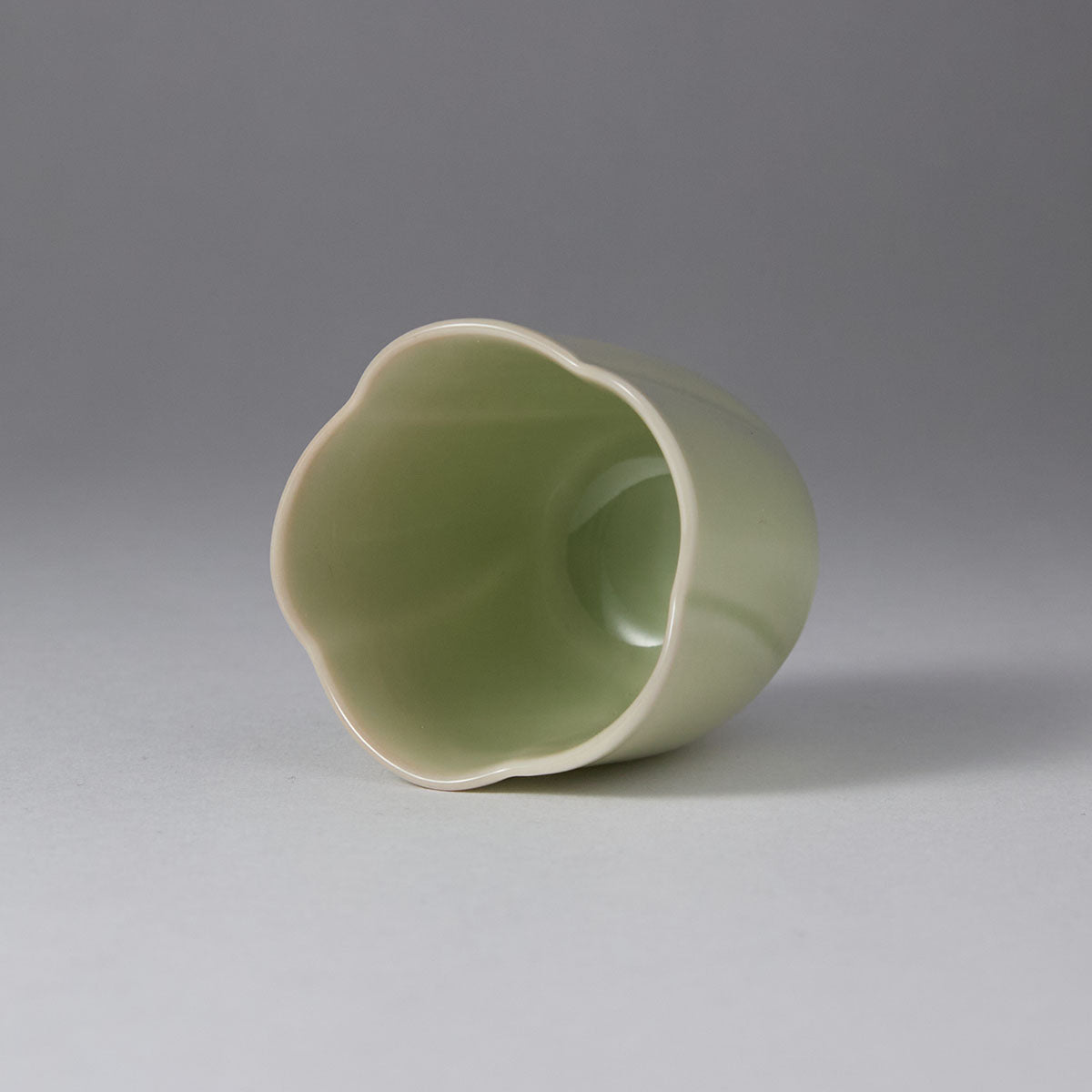 Ou Kiln Five-Petal Blossom Rim Celadon Teacup studio celadon ceramic tea cup collector piece