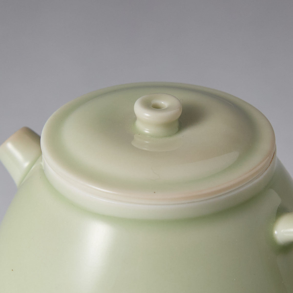 Ou Kiln Short Spout Celadon Chinese Teapot glaze texture handmade Chinese ceramic teacup