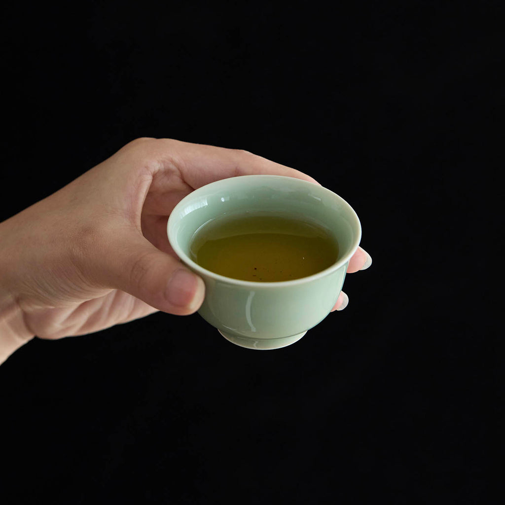 Yongle Style Press-Hand Handmade Chinese Tea Cup hand hold handmade Chinese ceramic
